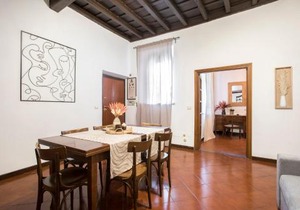 Trevi Fountain House Deluxe