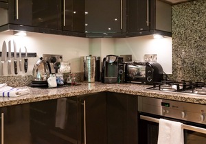 Trewhiddle Villa 17 - a trewhiddle that sleeps 7 guests in 4 bedrooms
