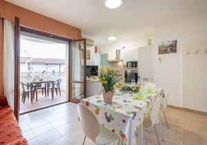 Trilo Gemelli 1 - Two Bedroom Apartment, Sleeps 5