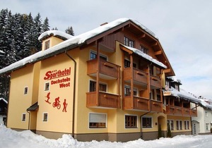 Triple room with shower, WC - Sporthotel Dachstein West