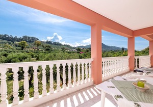 Triple Studio - Arazzo Apartments