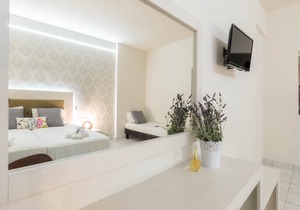 Triple Studio with Balcony