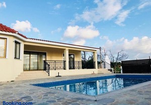 Trouzini Villa 1