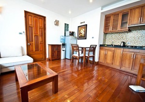 Truc Bach apartment