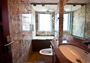 TRUC BACH APARTMENTS