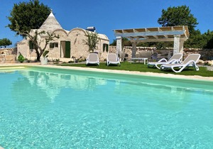 Trulli whit private Pool
