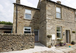 Tucked Away Cottage, Beautiful cottage in central Grassington with parking
