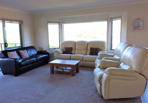 Tuis Nest - Bowentown Holiday Home
