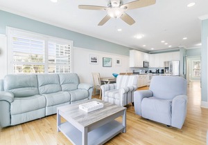 Turtle Bay 16 - Panoramic Riverview Townhouse - Next To Pool - Minutes to the Beach