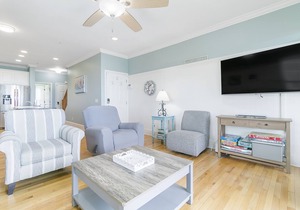 Turtle Bay 16 - Panoramic Riverview Townhouse - Next To Pool - Minutes to the Beach