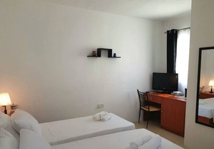 Twin/Double room with private Bathroom, close to Mdina