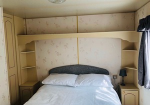 Two Bed Static Caravan. Beautiful 10 min walk to Centre of Lynton