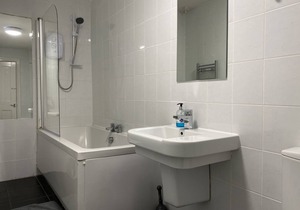 Two Bedroom Apartment Jesmond