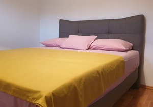 Two bedroom apartment with air-conditioning Podstrana, Split (A-13555-a)