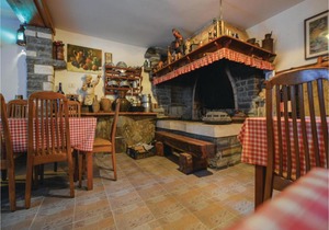 Two-Bedroom Apartment in Secovlje