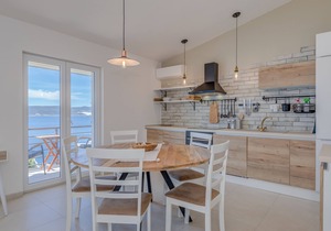 Two bedroom apartment with wonderful sea view