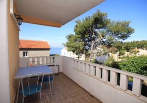 Two bedroom apartment with terrace and sea view Ivan Dolac, Hvar (A-8782-a)