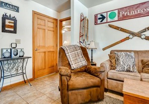Two-Bedroom Condo at Streamside Lane