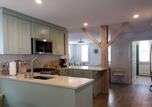Two bedroom Mid Century Modern apartment in Downtown Hallowell