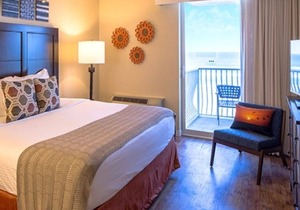 Two Bedroom Ocean Front Condo, Ormond Beach 2555514