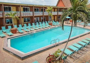 Two Bedroom Signature Condo, Cocoa Beach, Florida (2064213)