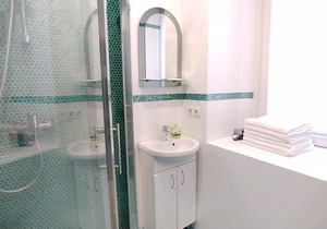 Two bedrooms. Lux. 54 Khreshchatyk. Bessarabska square in Kyiv