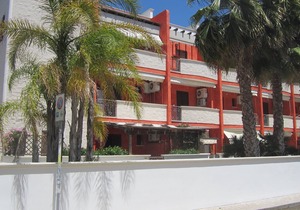Two-room apartment in Residence 400 meters from the sea
