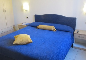Two-room apartment in Residence 400 meters from the sea