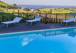 TWO-ROOM APARTMENT NO.2 - Country House "La casa di Carla", Free Swimming Pool, 3 km from the sea