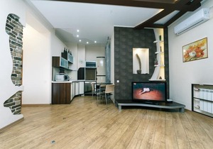 Two-room Lux 25 Antonovycha str Centre of Kiev
