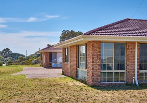 U2 API Preston Beach Front Apartments