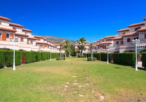 UHC Arenal II Family Complex