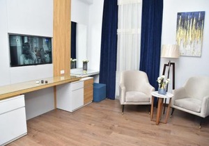 Ultra Loaloa Nile Maadi Hotel