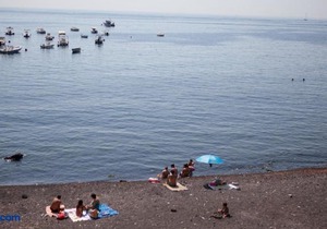Un tuffo nella baia di Capomulini
