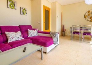 Unique vacation home with terrace between Granada and the sea.