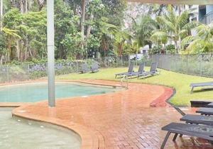 Unit 237 Flynns Beach Resort