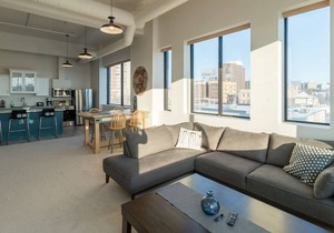 UNIT SEVEN Executive Stay Fully Furnished Two Bedroom Two Bathroom Condo