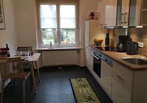 "Unterm Blauregen" - 2 Ferienwohnungen im alten Ortskern