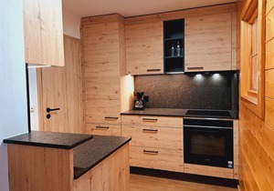 Untersberg, 1-4 Personen, ca. 50 qm, 1 Schlafzimmer 2x Dusche/WC, Wohnschlafraum, Küche, Balkon