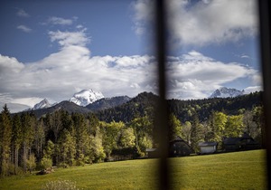Untersberg, 1-4 Personen, ca. 50 qm, 1 Schlafzimmer 2x Dusche/WC, Wohnschlafraum, Küche, Balkon
