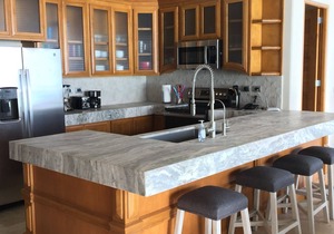 Up to 11 guests - Tessoro at Las Conchas 1201