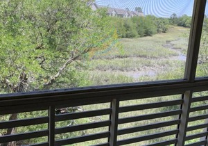 Updated 2 BR/2BA! Screened Porch! Neighborhood Pool! Amenity Cards!