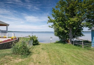 Updated Bear Lake Home Across from Lake