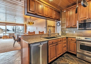 Updated Condominium with Fireplace, Wine Fridge and Granite Countertops