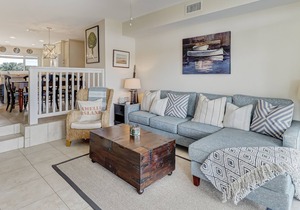 Updated oceanfront townhouse, private decks & pool. Easy beach access; vehicles permitted on beach.