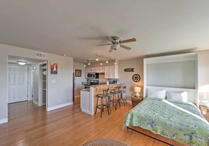 Updated Studio Condo at Walton Dunes Beach w/ Pool