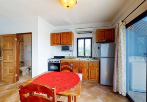 Upper-Level Resort Gem with Great Views, WiFi, AC, Shared Pool & Rooftop Deck