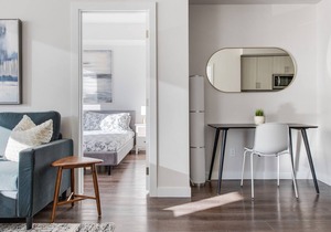 Upscale Condo Located In Sought After Brittannia 💎