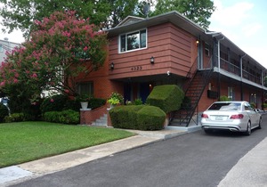 Uptown Dallas - Comfy 1 bd #6, WiFi, Parking, Near Restaurants & Shops & Safe