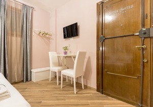 Urbana little suites